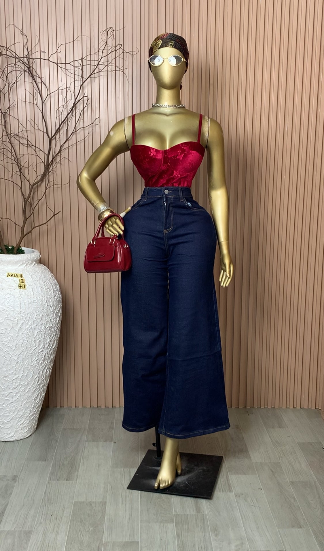 SIZE8,10,12,14&16 ARIA4 Length41 Jean only