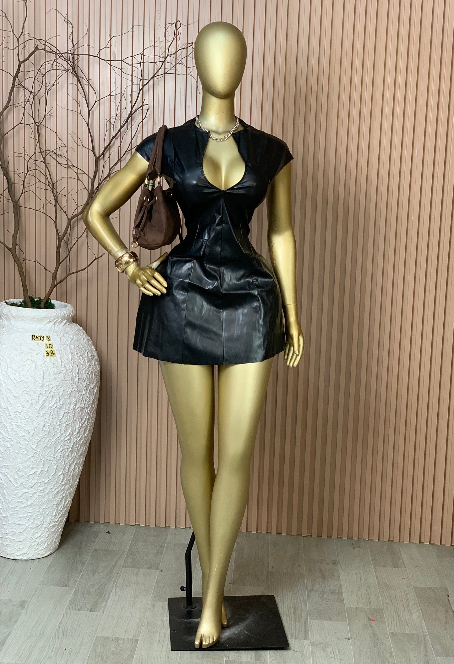 SIZE10 RAYY8 Length33 Brand new black leather dress