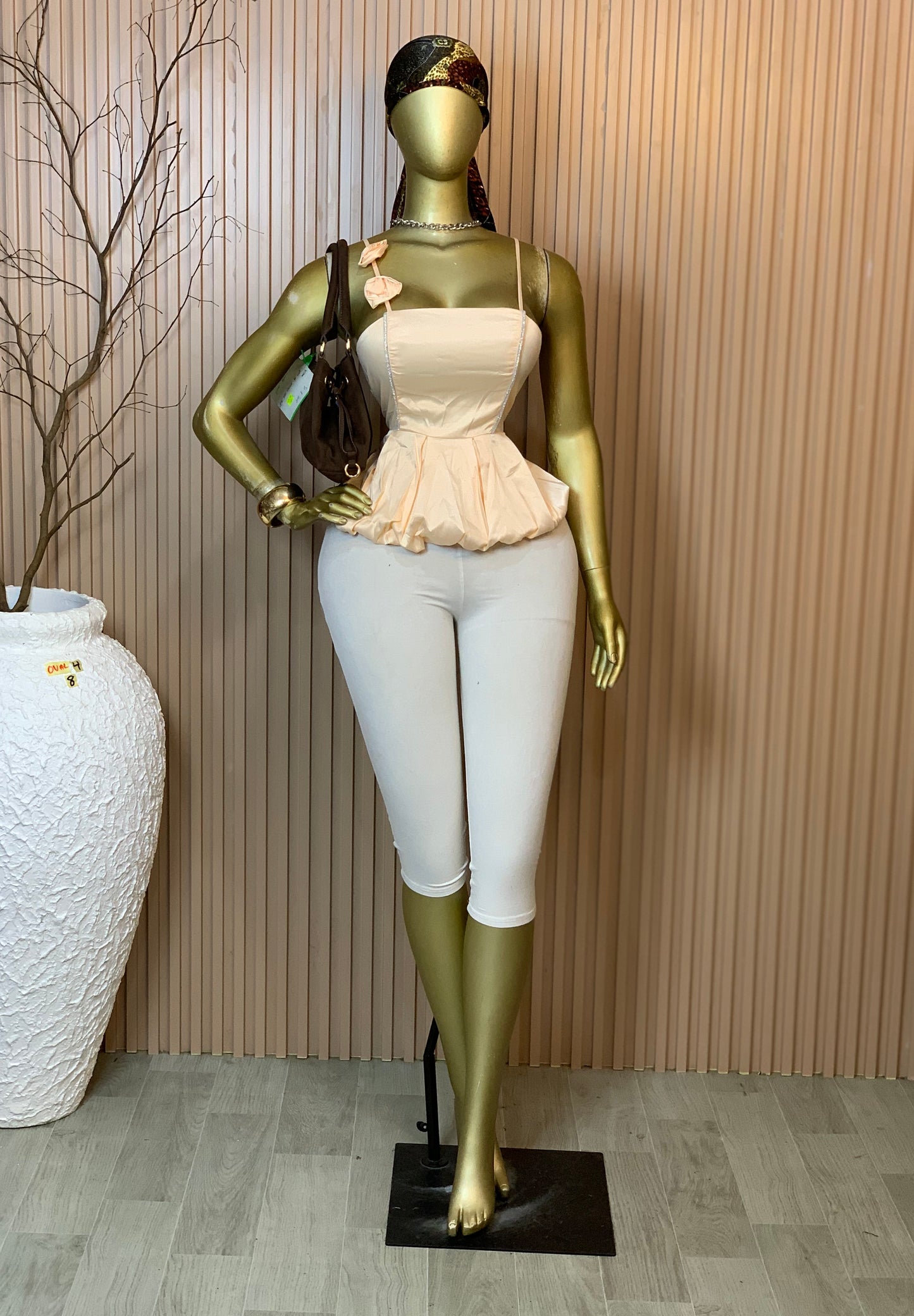 OVAL4 SIZE8 cream silk top