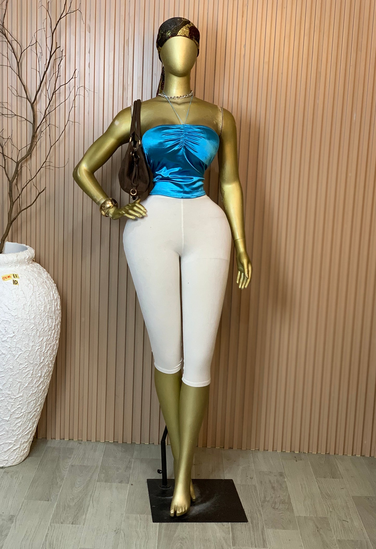 OVAL11 SIZE10 turquoise blue silk top