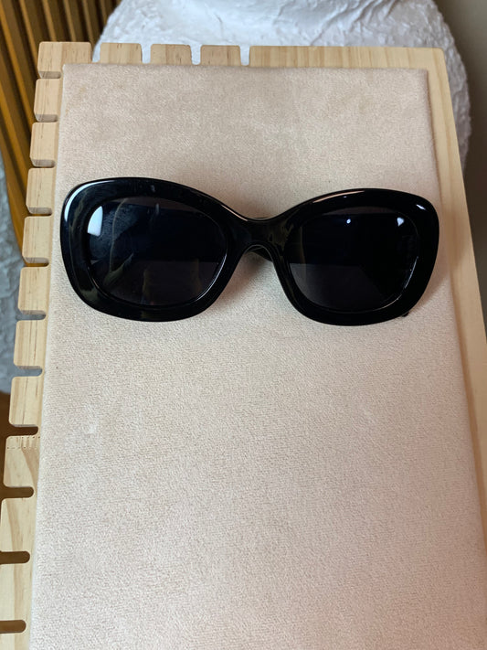 SUN GLASSES 018