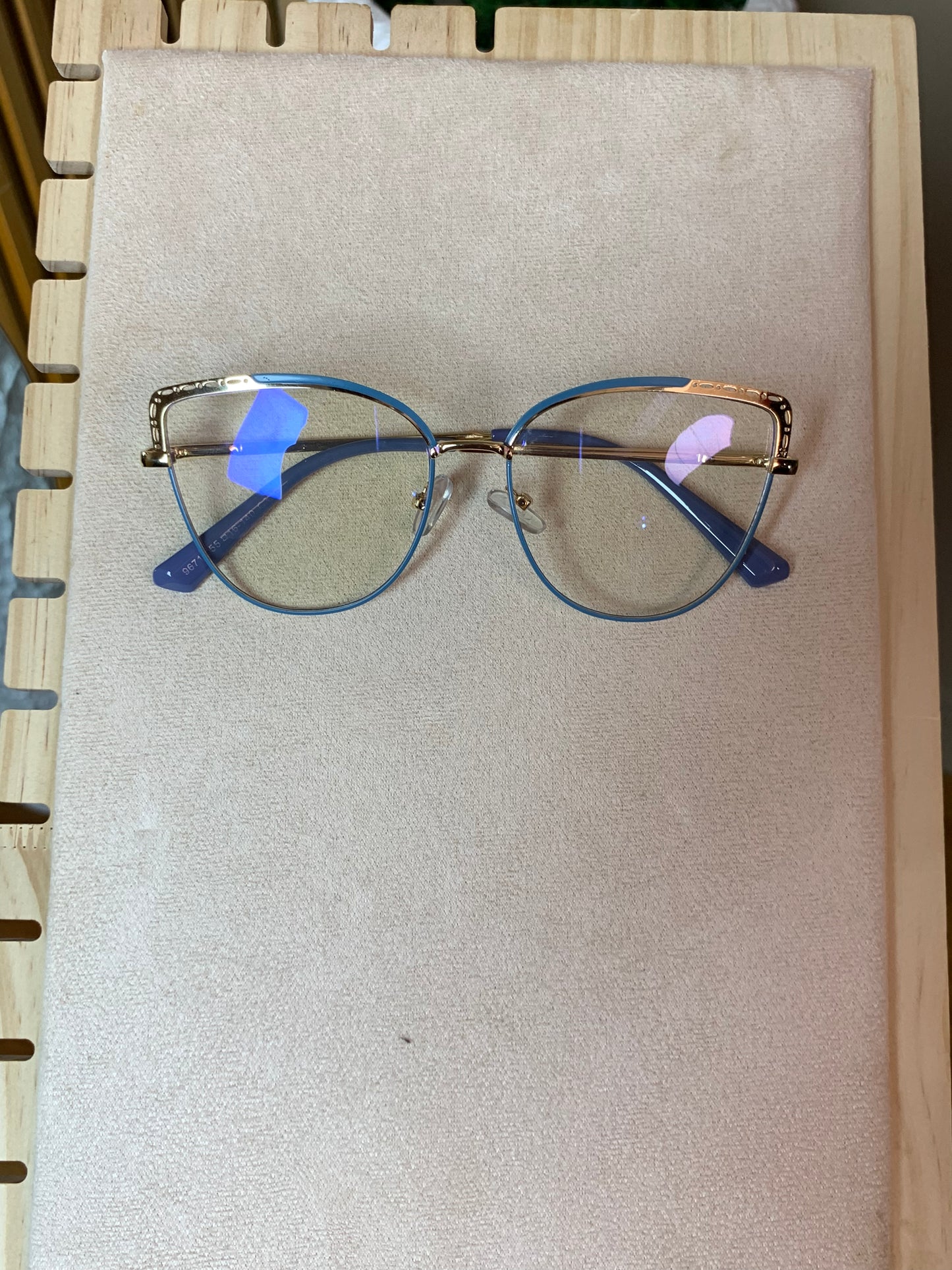 SUN GLASSES 04