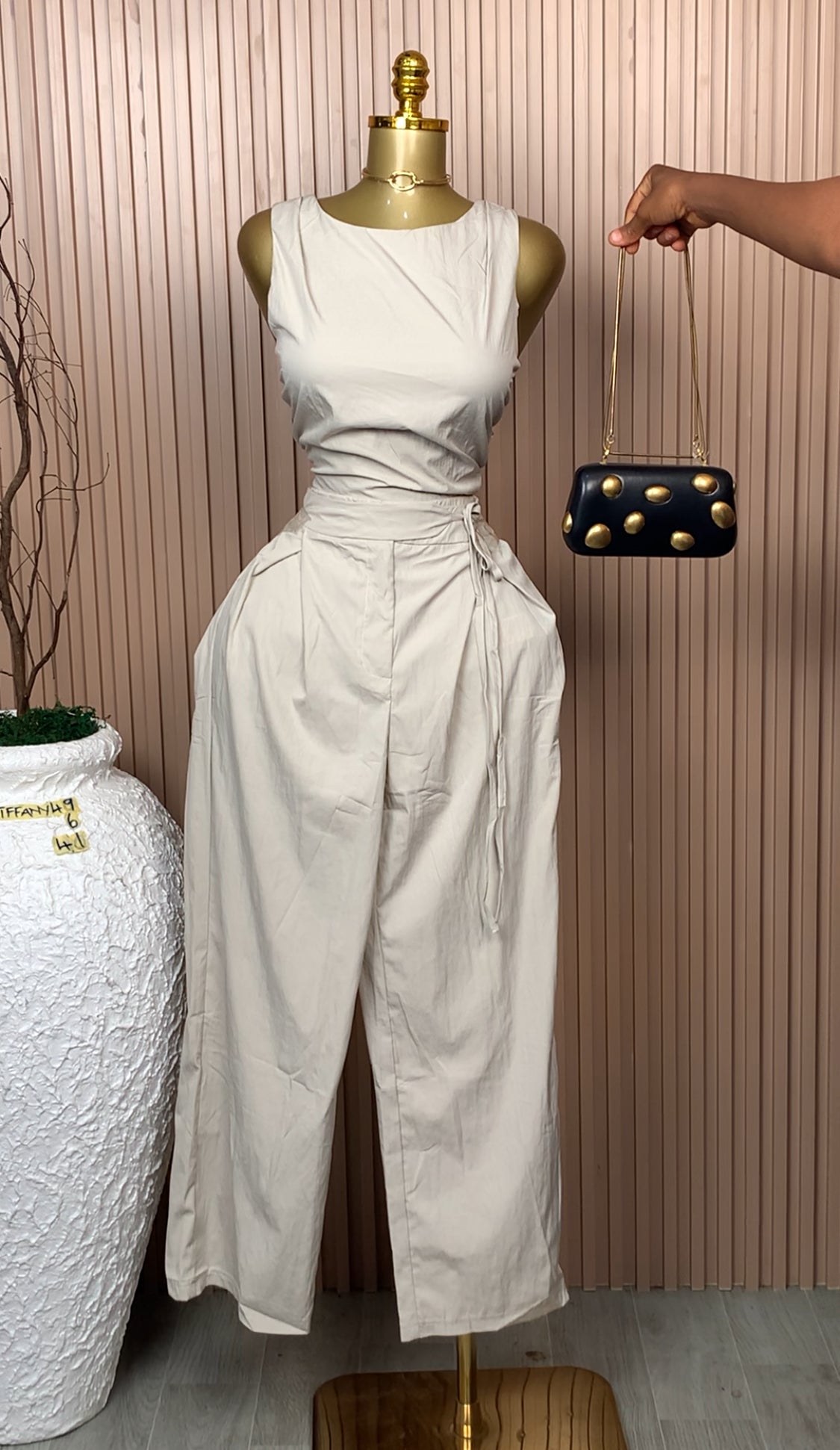 UK Size 6 Tiffany49 Brand New Two Piece Off-White Length41