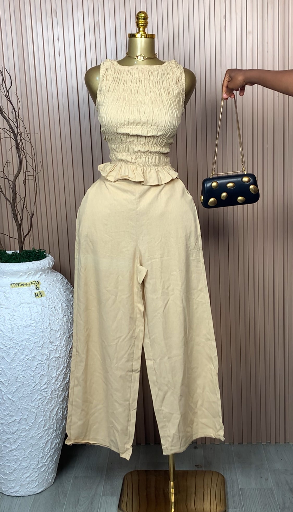 UK Size 6&8 Tiffany59 Brand New Two Piece Beige Length41